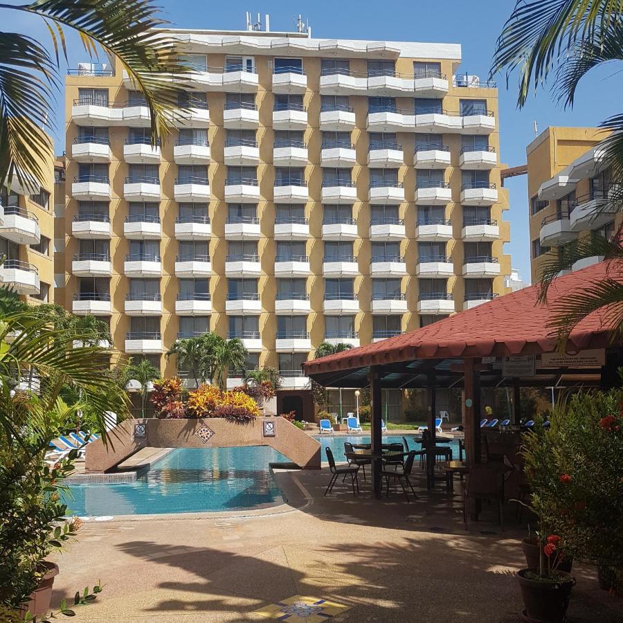 Hotel Margarita Dynasty Porlamar Extérieur photo